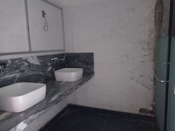Departamento en obra blanca en Tecamachalco