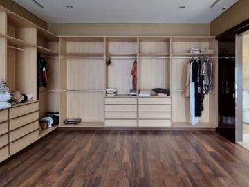 DIJUAL APARTEMEN PROVIDENCES PARK 530 SQM (Jr. PENTHOUSE & DUPLEX)
