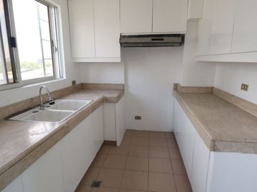 Outstanding Office Space for Rent in Makati City CB0022