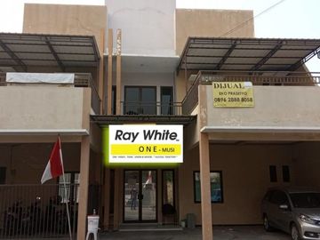 JUAL CEPAT Rumah Usaha Kost (aktif) di Jl.Dukuh Kupang, Surabaya Barat.