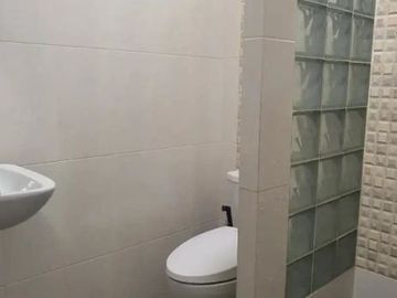 Rumah Bendul Merisi Selatan STRATEGIS, LISTRIK 3500WATT