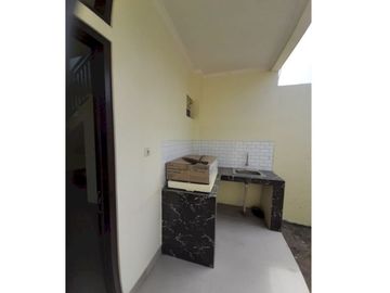Rumah baru 2 lantai ready stock Panyileukan Bandung shm