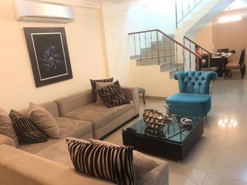 Venta de Casa en la Puntilla - Samborondón, Ciudad Celeste, Etapa La Ria