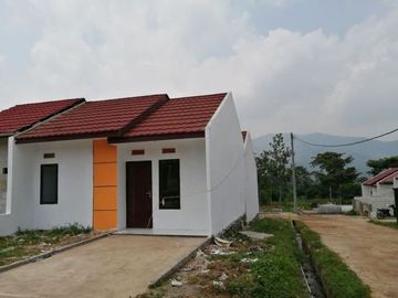 Rumah Syariah Tanpa Riba View Pegunungan di Banjaran Cimaung Cipinang