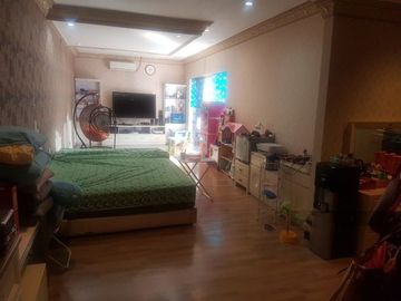 Jual Rumah Mewah Siap Huni Perumahan Graha Family Dukuhpakis Surabaya