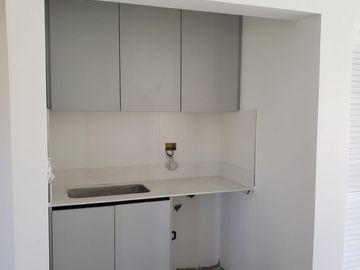 CHALET DE 4 AMBIENTES DE CATEGORIA EN RUMENCO JOVEN, A ESTRENAR, VENDE Y PERMUTA