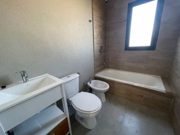 VENTA CASA 4 AMB. EL ALJIBE PILAR C/FINANCIACIÓN