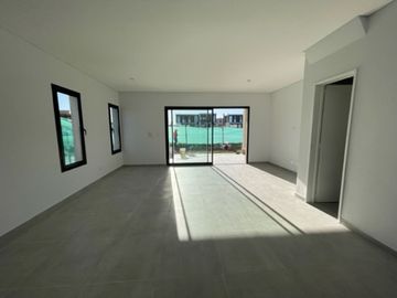 VENTA CASA 4 AMB. EL ALJIBE PILAR C/FINANCIACIÓN