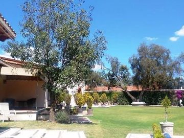 Venta de Hotel en Tequisquiapan, 11 Recamaras, 18 Baños, Alberca, Cancha Tenis