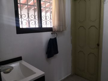 VENTA CASA CUERNAVACA ZONA NORTE UN PISO