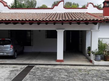VENTA CASA CUERNAVACA ZONA NORTE UN PISO