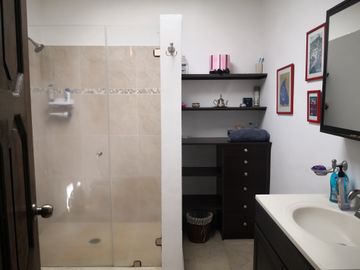 VENTA CASA CUERNAVACA ZONA NORTE UN PISO