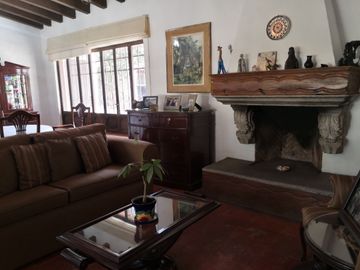 VENTA CASA CUERNAVACA ZONA NORTE UN PISO