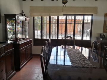 VENTA CASA CUERNAVACA ZONA NORTE UN PISO
