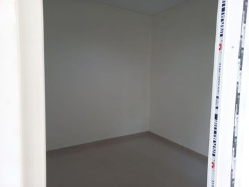 Rumah Murah Desain Modern Tepi Jalan di Kasongan