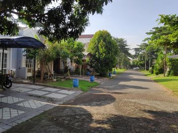 Rumah Bagus di Graha Padma Dekat Bandara dan Pusat Kota Semarang