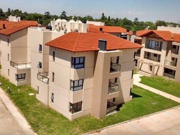 VENDO DEPARTAMENTO 1 DORMITORIO CON COCHERA-COMPLEJO VILLAGE