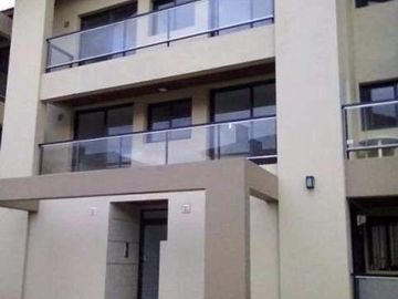 VENDO DEPARTAMENTO 1 DORMITORIO CON COCHERA-COMPLEJO VILLAGE
