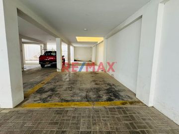 Departamento En Venta Con Cochera Vista Al Mar – Huanchaco
