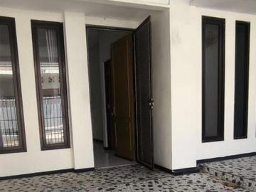 Rumah Pakuwon City Florence Puri Asri dkt griya asri dan sorento