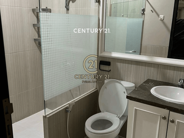 Dijual Rumah Cantik 2 Lantai Di Kebayoran Baru Jakarta Selatan