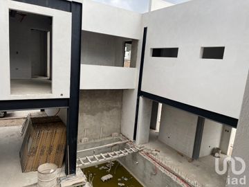 SE VENDE CASA  EN OBRA BLANCA BOSQUE REAL, PACHUCA HIDALGO.