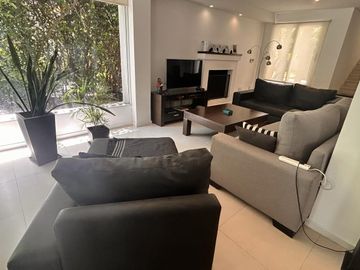 Casa - Abril Club De Campo
