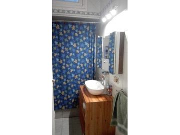 chalet 3Amb. con amplio patio y garage