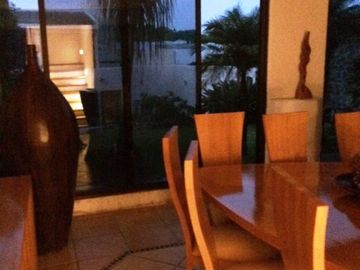 Casa en venta en Las Fincas, Jiutepec, Morelos.  Casas y bienes raíces al sureste de Cuernavaca, Morelos.