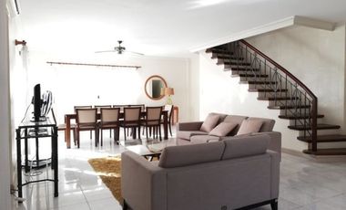 HOUSE FOR RENT IN AS FORTUNA WITH 3 BEDROOM PLUS 2 PARKING
