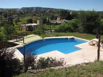 CHALET DE CATEGORIA EN BARRIO CERRADO LOMAS DEL REY. MAYU SUMAJ