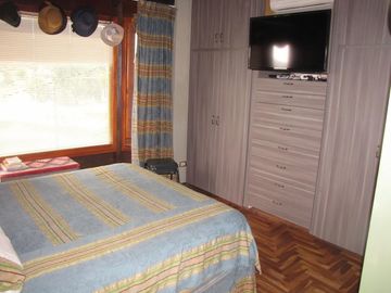 CHALET DE CATEGORIA EN BARRIO CERRADO LOMAS DEL REY. MAYU SUMAJ