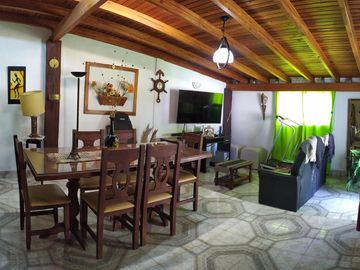 Casa - Quintas De Arguello