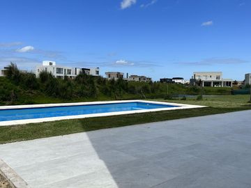 Casa en venta a Estrenar - El Canton - Norte - Escobar - 5 ambientes- Financiación-