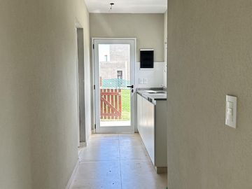 Casa en venta a Estrenar - El Canton - Norte - Escobar - 5 ambientes- Financiación-