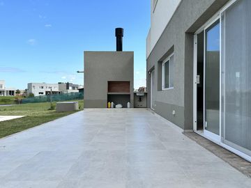Casa en venta a Estrenar - El Canton - Norte - Escobar - 5 ambientes- Financiación-
