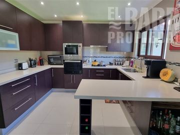 Casa en Venta en Liray - Lo Pinto - Santa Elena