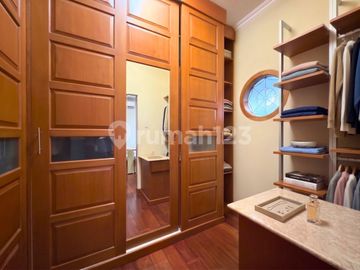 Rumah Mewah di Area Premium Tebet Barat, Akses Lebar