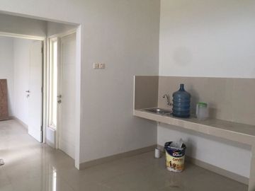 Rumah Dijual Ready KPR Lingkungan Aman 8 menit ke RS Hermina