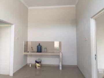 Rumah Dijual Ready KPR Lingkungan Aman 8 menit ke RS Hermina