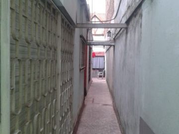 PH DE 3 AMBIENTES, CON ENTRADA INDIVIDUAL POR PASILLO, VALENTIN ALSINA, LANUS.