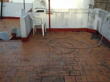 PH DE 3 AMBIENTES, CON ENTRADA INDIVIDUAL POR PASILLO, VALENTIN ALSINA, LANUS.