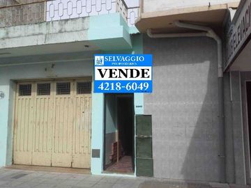 PH DE 3 AMBIENTES, CON ENTRADA INDIVIDUAL POR PASILLO, VALENTIN ALSINA, LANUS.