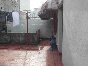 PH DE 3 AMBIENTES, CON ENTRADA INDIVIDUAL POR PASILLO, VALENTIN ALSINA, LANUS.
