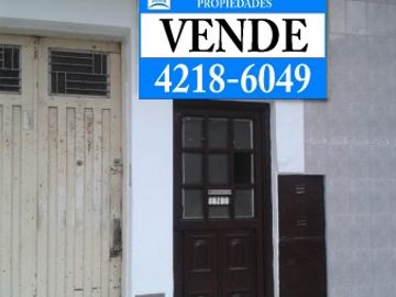 PH DE 3 AMBIENTES, CON ENTRADA INDIVIDUAL POR PASILLO, VALENTIN ALSINA, LANUS.