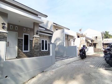 Dijual Rumah Baru dekat Pasar Sleman dan Pemda Sleman