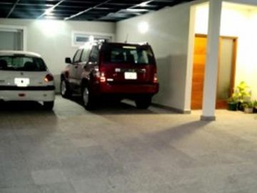 CASA DE 4 AMB EN B° ALTOS DE HUDSON II