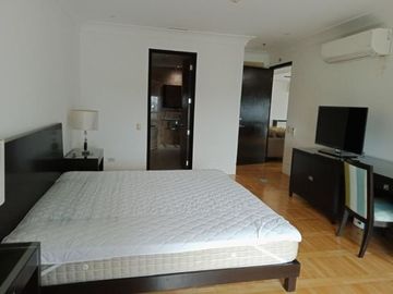 Fully-furnished 2 bedroom unit in One Mckinley Place Condominium BGC Taguig