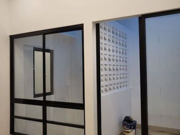 DIJUAL RUMAH MODERN BRAND NEW HOUSE SIAP HUNI DI GRIYA LOKA BSD