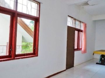Rumah Villa 2 Lantai Luas 344 di Jatim Park kota Batu Malang